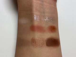 하트퍼센트 Heart Percent Dote on Mood Eye Palette CHERRY-LIKE FACETS — 5점을 준 리뷰어가 2021년 10월 올린 사용 사진