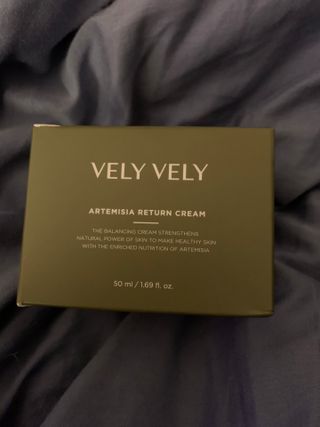 VELY VELY Artemisia Return Cream — 5점을 준 리뷰어가 2021년 4월 올린 사용 사진