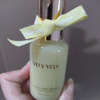 VELY VELY Yuja C-Tamin Serum — 5점을 준 리뷰어가 2021년 4월 올린 사용 사진