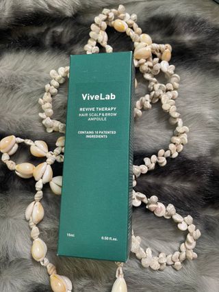바이브랩 (구매평)Revive Therapy Hair Scalp & Brow Ampoule — 5점을 준 리뷰어가 2025년 1월 올린 사용 사진