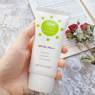 메타포레 12PM  카밍 선스크린 — 5점을 준 리뷰어가 2021년 7월 올린 사용 사진
