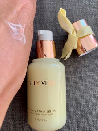 VELY VELY Yuja C-Tamin Serum — 5점을 준 리뷰어가 2021년 4월 올린 사용 사진