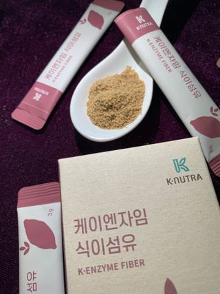 [쿠누트라] K・ENZYME 아연 카카오/3gx30 파우더 스틱 — 3.5점을 준 리뷰어가 2022년 7월 올린 사용 사진