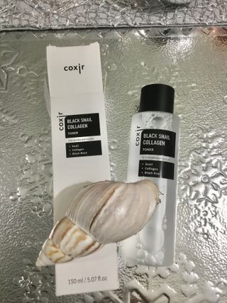 [Coxir] Black Snail Collagen Toner — 5점을 준 리뷰어가 2021년 12월 올린 사용 사진