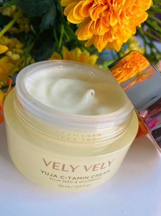 VELY VELY Yuja C-tamin Cream — 5점을 준 리뷰어가 2021년 4월 올린 사용 사진