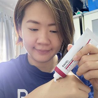 라비엘 아세로라 &amp; 스네일 뮤신 다크 스팟 케어 크림 1.7 fl oz (50ml), 스네일 뮤신 &amp; 히알루론산 — 4점을 준 리뷰어가 2022년 12월 올린 사용 사진