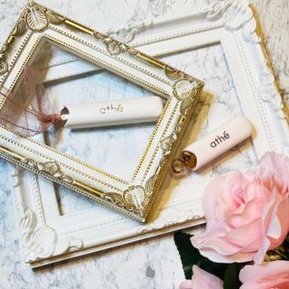 ATHE AUTHENTIC AIRY LIP BALM / 비건립밤 / 어센틱립밤 / 에어리립밤 (수정 요청) — 5점을 준 리뷰어가 2022년 7월 올린 사용 사진