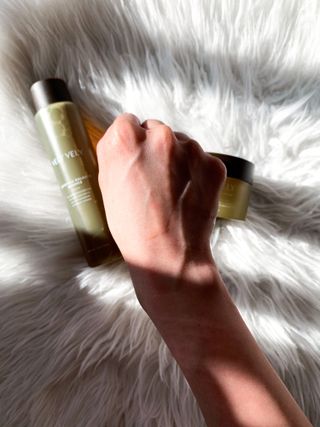 VELY VELY Artemisia Balance Essence — 5점을 준 리뷰어가 2021년 4월 올린 사용 사진