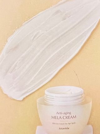 Jutanhak 안티에이징 멜라 크림 50ml / 1.69oz 잡티 &amp; 다크 스팟 케어 하이드레이팅 크림 — 4.5점을 준 리뷰어가 2023년 11월 올린 사용 사진