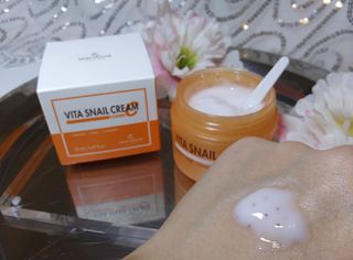 Vita Snail Cream + Hyaluronic 6000 ampoule — 5점을 준 리뷰어가 2021년 8월 올린 사용 사진
