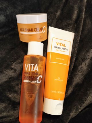 Vita Snail Trio Set [First Essence, Cream, Gel Cleanser] — 5점을 준 리뷰어가 2021년 10월 올린 사용 사진