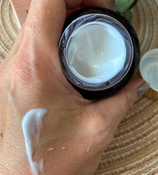 [The Skin House] Wrinkle Supreme Cream — 5점을 준 리뷰어가 2022년 11월 올린 사용 사진