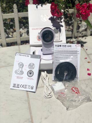 온습도 모니터와 스마트 리모컨이 탑재된 EGLOO cam S4 1080P Wi-Fi 스마트 카메라 — 5점을 준 리뷰어가 2021년 5월 올린 사용 사진