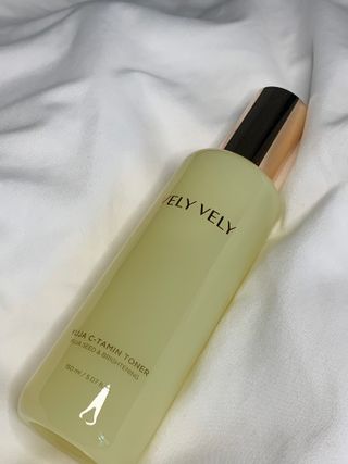 VELY VELY Yuja C-Tamin Toner — 5점을 준 리뷰어가 2021년 4월 올린 사용 사진