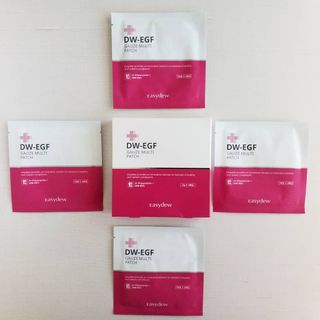 이지듀 DW-EGF 멀티 페이셜 시트 마스크 - 0.53 FL OZ 4EA — 5점을 준 리뷰어가 2021년 8월 올린 사용 사진