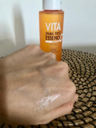 [THE SKIN HOUSE] Vita Snail First Essence — 4점을 준 리뷰어가 2022년 3월 올린 사용 사진