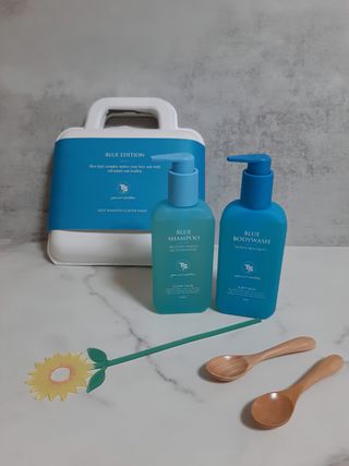 TS 블루 에디션 (블루 샴푸 200ml + 블루 바디 워시 200ml) — 4점을 준 리뷰어가 2023년 6월 올린 사용 사진