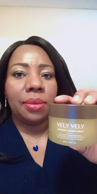VELY VELY Artemisia Return Cream — 5점을 준 리뷰어가 2021년 4월 올린 사용 사진