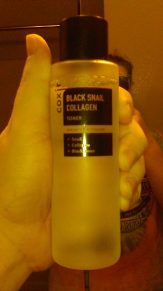 [Coxir] Black Snail Collagen Toner — 5점을 준 리뷰어가 2021년 11월 올린 사용 사진