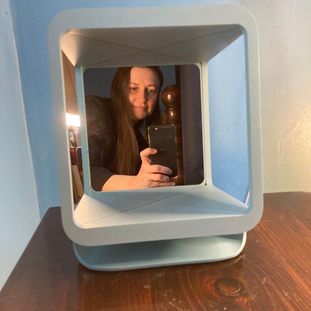 Realme Non-reversing Mirror - 당신의 진정한 이미지를 보여줍니다 리뷰 사진