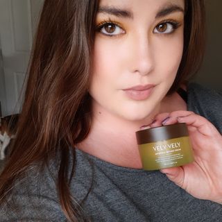 VELY VELY Artemisia Return Cream — 5점을 준 리뷰어가 2021년 4월 올린 사용 사진