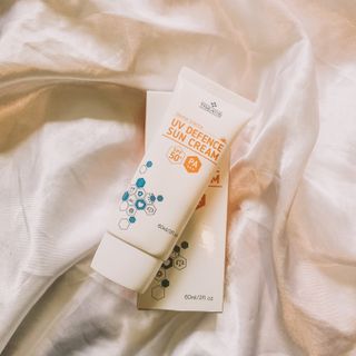 트리티스 US [TREATIS] UV Defence Sun Cream PA+++ / SPF50+ — 5점을 준 리뷰어가 2021년 3월 올린 사용 사진