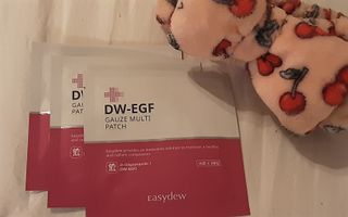 이지듀 DW-EGF 멀티 페이셜 시트 마스크 - 0.53 FL OZ 4EA — 4점을 준 리뷰어가 2021년 8월 올린 사용 사진