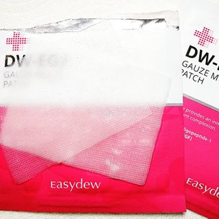 이지듀 이지 듀 DW-EGF 크림 다이브 솜 / 거즈 멀티 패치 — 5점을 준 리뷰어가 2021년 2월 올린 사용 사진