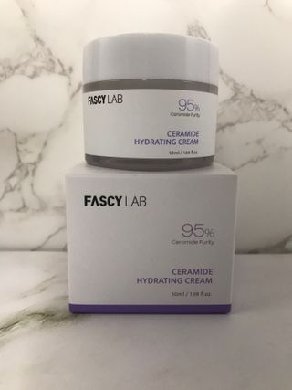 파시랩 USA_[FASCY LAB] 세라마이드 하이드레이팅 크림 — 4.5점을 준 리뷰어가 2021년 11월 올린 사용 사진