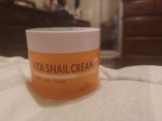 [THE SKIN HOUSE] Vita Snail Cream — 5점을 준 리뷰어가 2022년 4월 올린 사용 사진