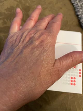 이지듀 리더마 마스터 앰플 1ml x 20 바이알 — 4점을 준 리뷰어가 2021년 8월 올린 사용 사진