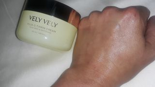 VELY VELY Yuja C-tamin Cream — 5점을 준 리뷰어가 2021년 4월 올린 사용 사진