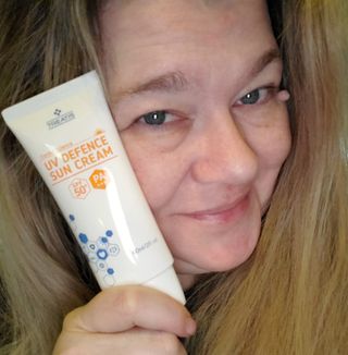 트리티스 US [TREATIS] UV Defence Sun Cream PA+++ / SPF50+ — 5점을 준 리뷰어가 2021년 3월 올린 사용 사진