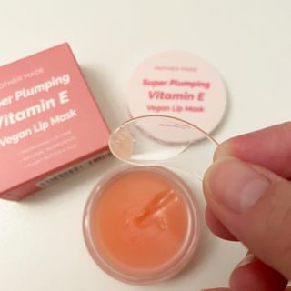마더메이드 [어머니 만든] 슈퍼 플럼 핑 Vit E 비건 립 마스크 _E — 5점을 준 리뷰어가 2020년 12월 올린 사용 사진