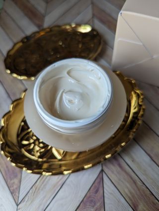 Jutanhak 안티에이징 멜라 크림 50ml / 1.69oz 잡티 &amp; 다크 스팟 케어 하이드레이팅 크림 — 5점을 준 리뷰어가 2023년 6월 올린 사용 사진