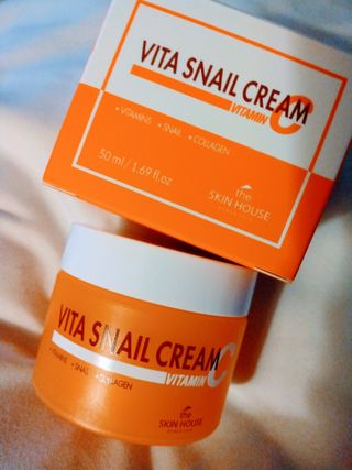 [THE SKIN HOUSE] Vita Snail Cream — 5점을 준 리뷰어가 2022년 4월 올린 사용 사진