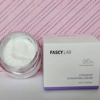 파시랩 USA_[FASCY LAB] 세라마이드 하이드레이팅 크림 — 5점을 준 리뷰어가 2021년 9월 올린 사용 사진