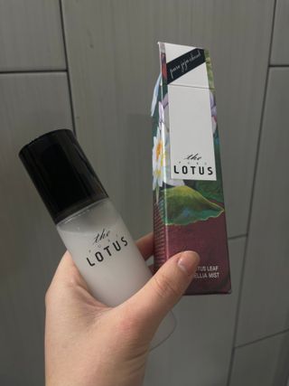 더 퓨어 로터스 제주 식물 선크림 / 제주 연잎 &amp; 동백 미스트 / 순수한 연꽃 어메니티 세트 — 5점을 준 리뷰어가 2022년 12월 올린 사용 사진
