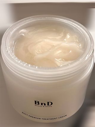 비엔디 2나우[ENG]BnD Body Wrinkle Repair Butt premium — 4점을 준 리뷰어가 2025년 2월 올린 사용 사진