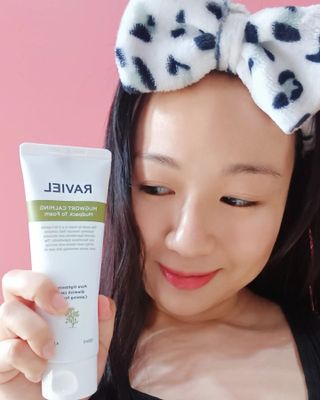 (MY) 라비엘 쑥 그린머드 팩투폼 페이스 클렌저, 4.1fl oz(120ml), 2-in-1 멀티 클렌저 — 5점을 준 리뷰어가 2023년 3월 올린 사용 사진