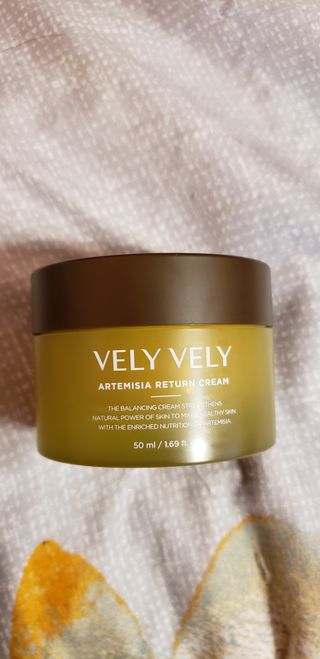 VELY VELY Artemisia Return Cream — 4점을 준 리뷰어가 2021년 4월 올린 사용 사진