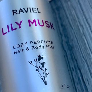 라비엘 RAVIEL 코지 퍼퓸 헤어 &amp; 바디 미스트 스프레이 2.7 fl oz(80ml), 릴리 머스크/튜브 로즈 — 4점을 준 리뷰어가 2022년 8월 올린 사용 사진