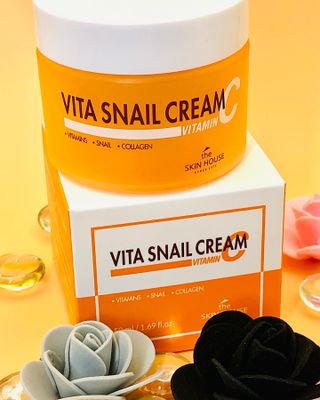 [THE SKIN HOUSE] Vita Snail Cream — 4.5점을 준 리뷰어가 2022년 4월 올린 사용 사진