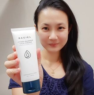 바시엘 BACIEL 바시엘 하이드라 베리어 시카 크림 — 5점을 준 리뷰어가 2021년 8월 올린 사용 사진