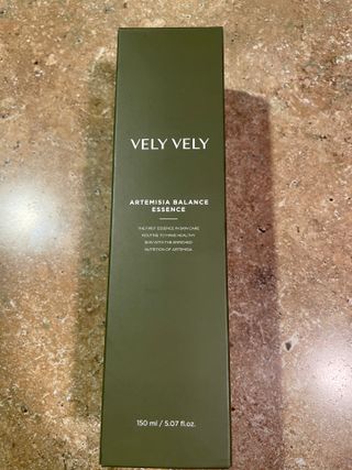 VELY VELY Artemisia Balance Essence — 5점을 준 리뷰어가 2021년 4월 올린 사용 사진