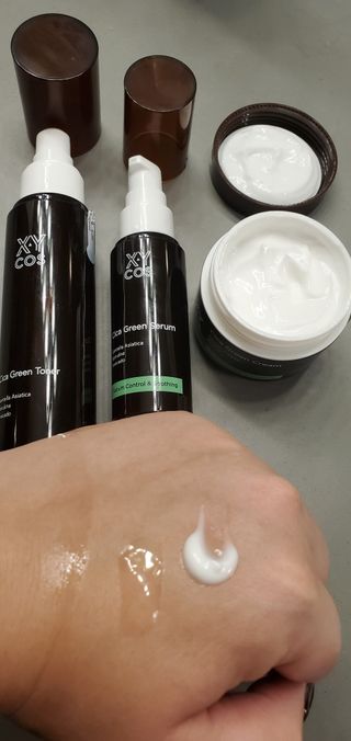 Cica Green Line [Toner, Serum, Cream] — 5점을 준 리뷰어가 2021년 9월 올린 사용 사진