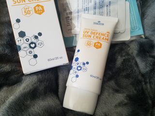 트리티스 US [TREATIS] UV Defence Sun Cream PA+++ / SPF50+ — 5점을 준 리뷰어가 2021년 2월 올린 사용 사진