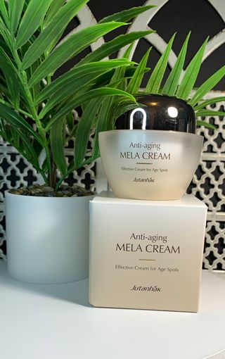 Jutanhak 안티에이징 멜라 크림 50ml / 1.69oz 잡티 &amp; 다크 스팟 케어 하이드레이팅 크림 — 5점을 준 리뷰어가 2022년 11월 올린 사용 사진