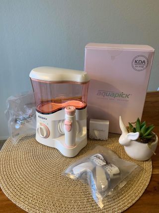 Aquapick AQ-350 물 Flosser 전기 치과 수조 치아 용 전문 구강 세정기 — 5점을 준 리뷰어가 2022년 4월 올린 사용 사진
