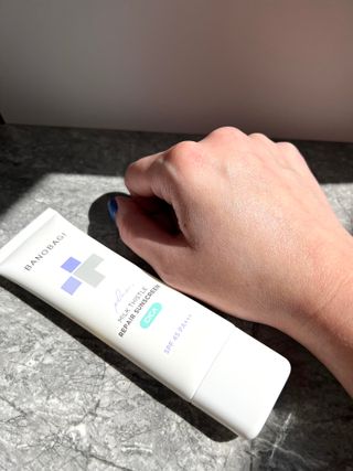 바노바기 코스메틱 바노바기 밀크씨슬 리페어 시카 선스크린 플러스 50ml — 4점을 준 리뷰어가 2023년 9월 올린 사용 사진